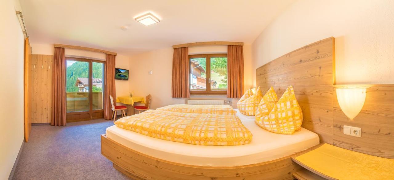 Pension Tina Нойштіфт-ім-Штубайталь Екстер'єр фото